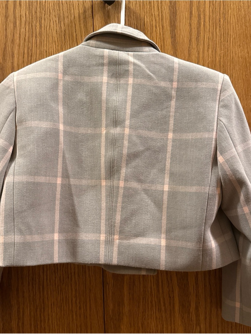 Tailored Cropped Plaid Blazer in Light Gray and Pale Pink